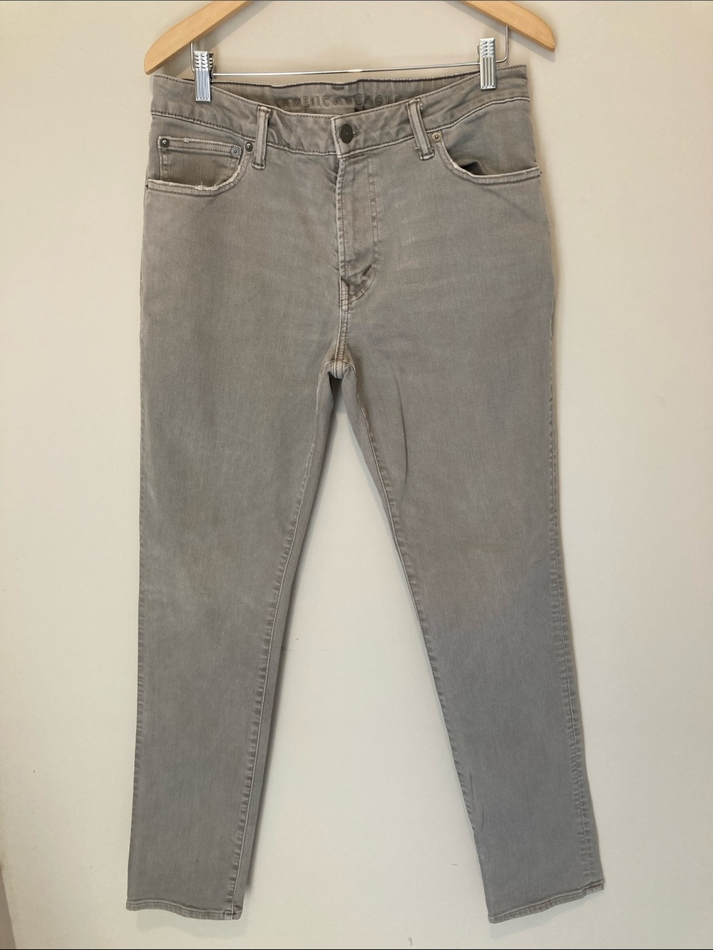 American Eagle Outfitters Slim Jeans in Light Gray